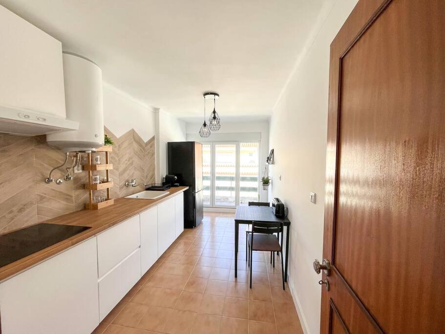 Esplanada-Zona Central-Perto Praias-Estacionamento Gratuito Setubal Bagian luar foto